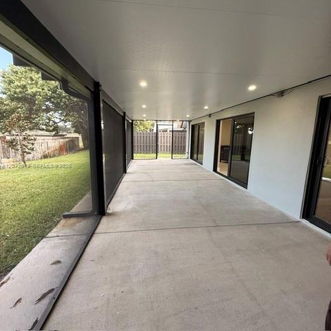19229 E Lake Drive, Hialeah, FL 33015