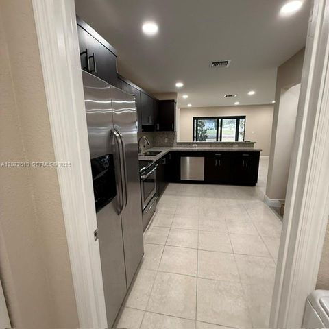 19229 E Lake Drive, Hialeah, FL 33015