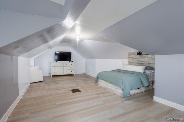 7100 Cahalan Street, Detroit, MI 48209