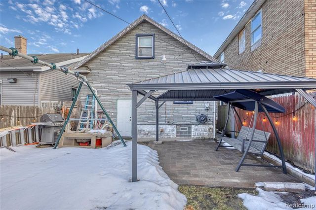 7100 Cahalan Street, Detroit, MI 48209