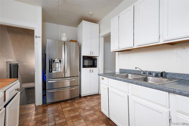 7100 Cahalan Street, Detroit, MI 48209