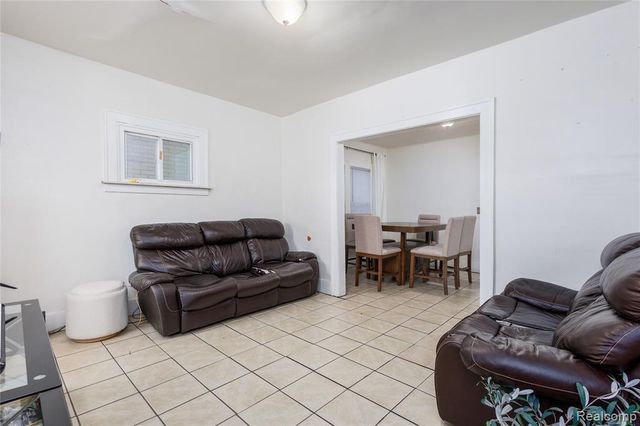 7100 Cahalan Street, Detroit, MI 48209