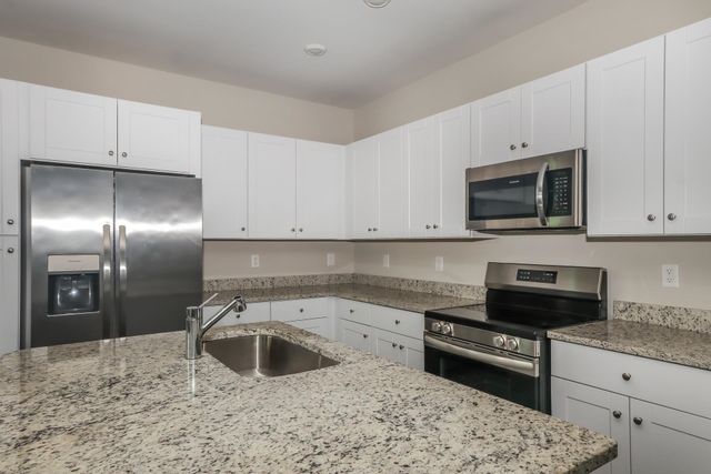 3970 Hibiscus Dr., Little River, SC 29566