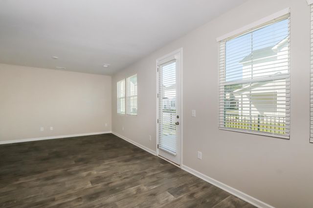 3970 Hibiscus Dr., Little River, SC 29566