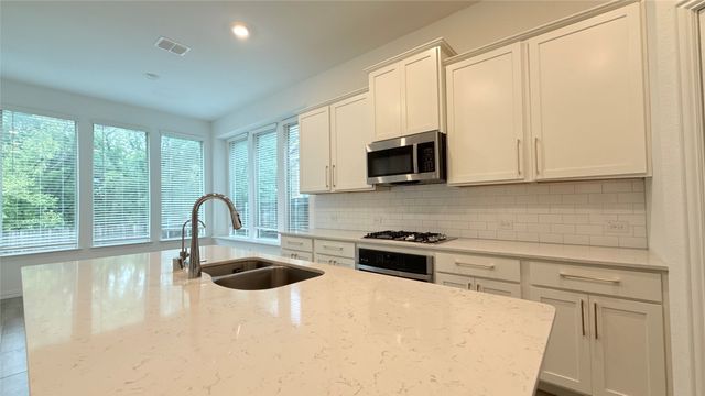 8005 Lindheimer Lane, Mckinney, TX 75071