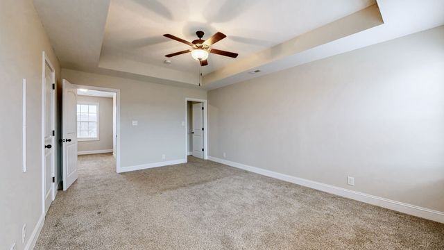 1487 Coronado Dr, Clarksville, TN 37042