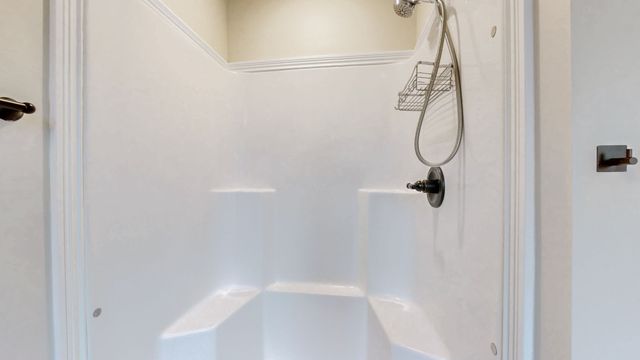 1487 Coronado Dr, Clarksville, TN 37042