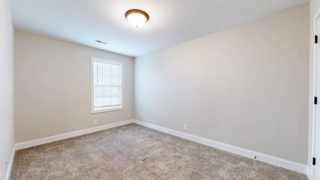 1487 Coronado Dr, Clarksville, TN 37042