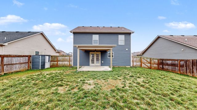 1487 Coronado Dr, Clarksville, TN 37042