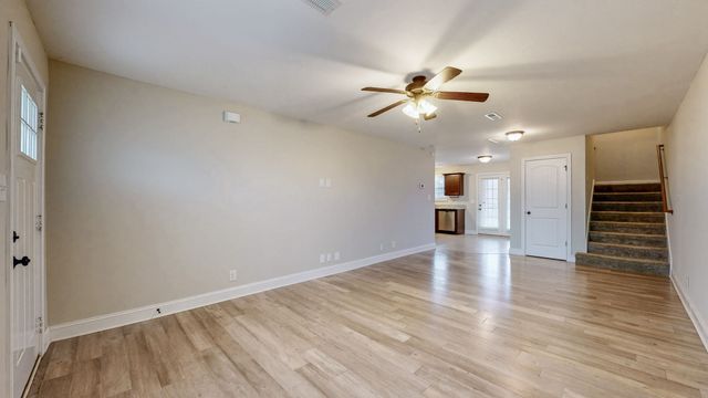 1487 Coronado Dr, Clarksville, TN 37042