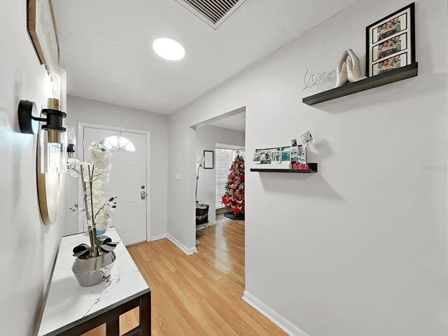 7608 BARRY ROAD, Tampa, FL 33615