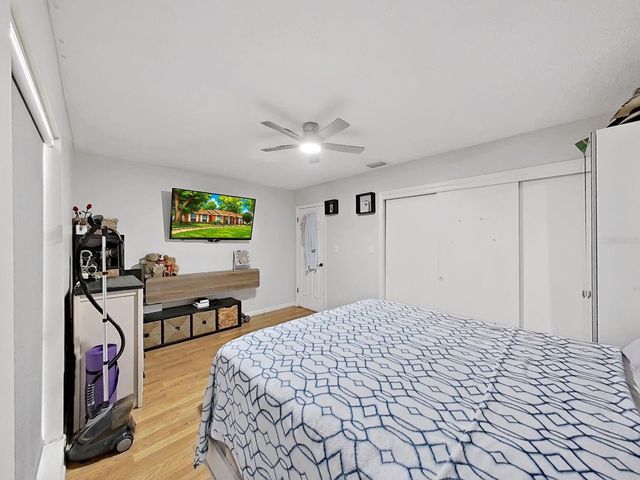 7608 BARRY ROAD, Tampa, FL 33615