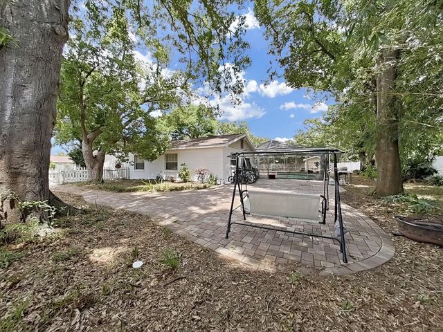 7608 BARRY ROAD, Tampa, FL 33615