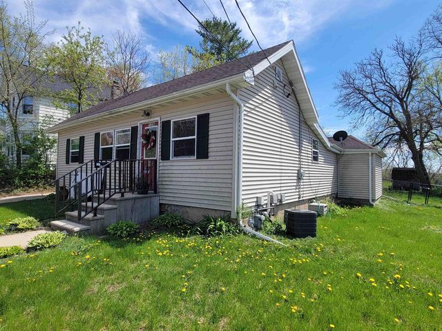 1306 Sharon Street, Janesville, WI 53545