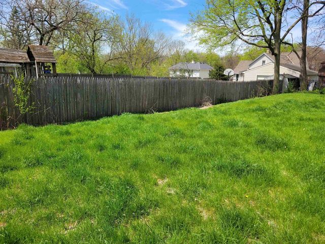 1306 Sharon Street, Janesville, WI 53545
