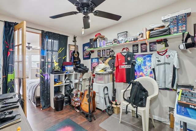 8947 S Komensky Avenue, Hometown, IL 60456