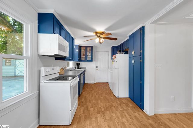 110 York Drive, Greenville, SC 29611
