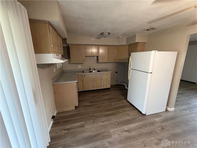 5611 Barnard Drive, Huber Heights, OH 45424
