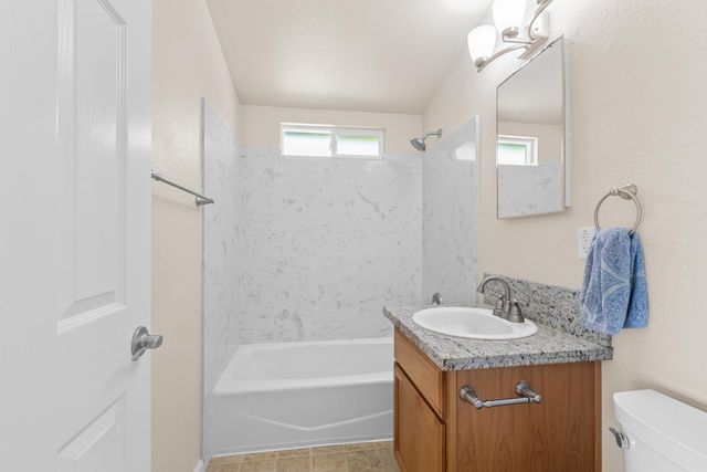 3837 A St, North Highlands, CA 95660