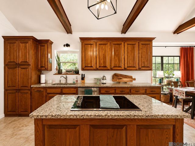 1414 Beckenham Dr, Baton Rouge, LA 70808