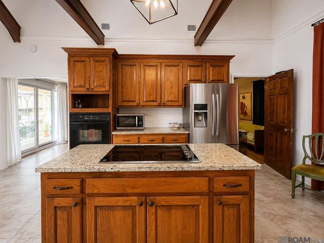 1414 Beckenham Dr, Baton Rouge, LA 70808