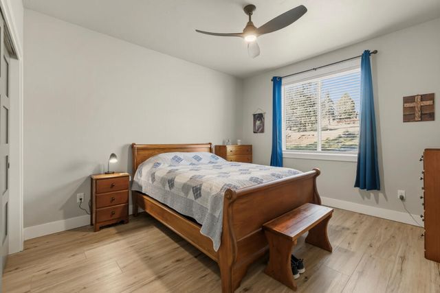 12156 Turnstone Drive, Klamath Falls, OR 97601