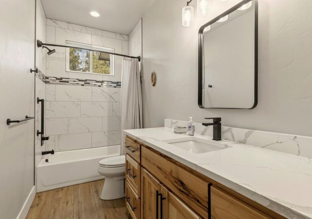 12156 Turnstone Drive, Klamath Falls, OR 97601