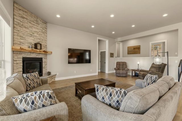 12156 Turnstone Drive, Klamath Falls, OR 97601