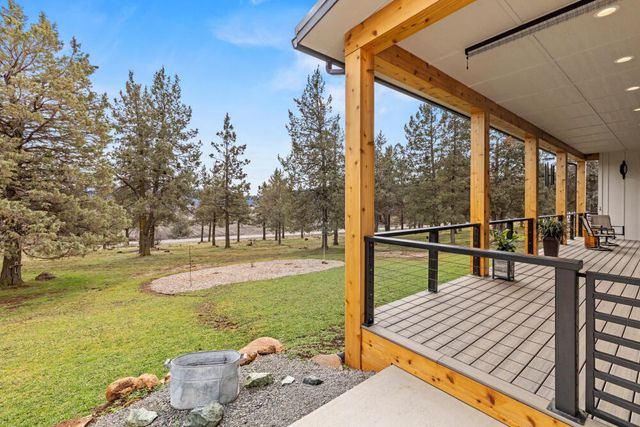 12156 Turnstone Drive, Klamath Falls, OR 97601