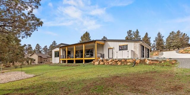 12156 Turnstone Drive, Klamath Falls, OR 97601