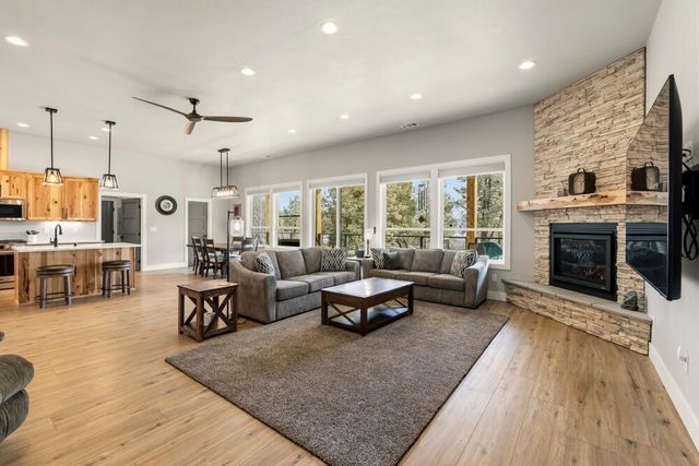 12156 Turnstone Drive, Klamath Falls, OR 97601