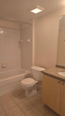 1919 Van Buren St 411A, Hollywood, FL 33020