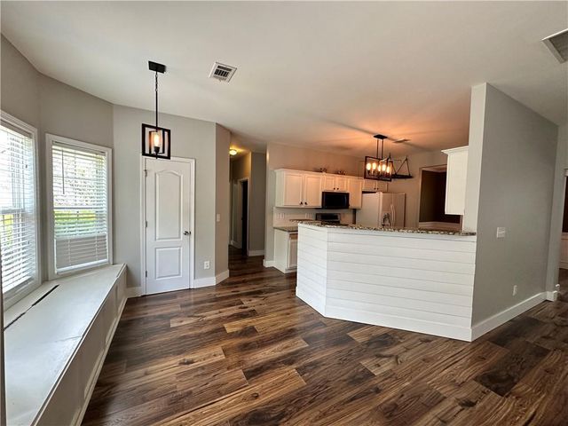 2758 Suttonwood Way, Buford, GA 30519