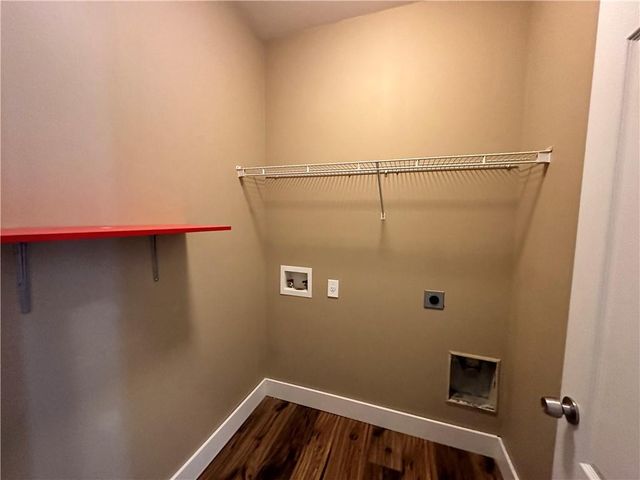 2758 Suttonwood Way, Buford, GA 30519