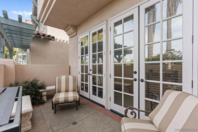 7713 Ivanhoe Ave., La Jolla, CA 92037