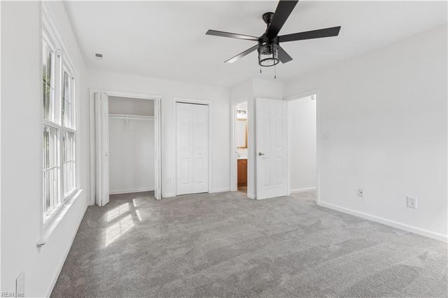 416 Hollomon DR, Hampton, VA 23666