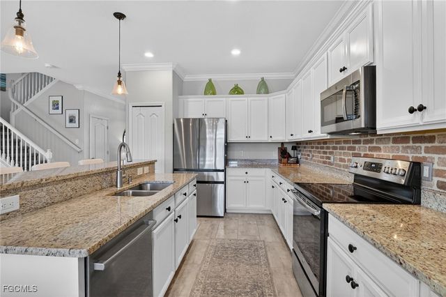 12960 Broomfield LN, Fort Myers, FL 33913