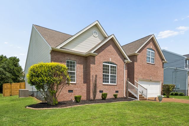 803 Partridge Cir, Mount Juliet, TN 37122