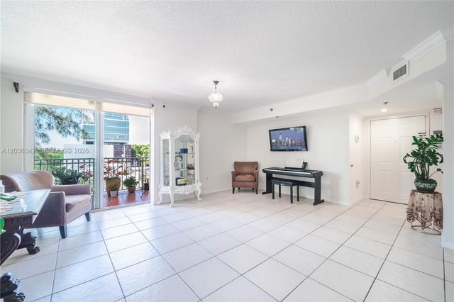 1650 Coral Way 507, Miami, FL 33145