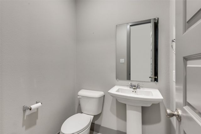 825 Glen Crossing Drive, Celina, TX 75009