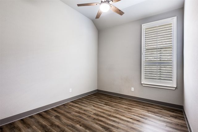 825 Glen Crossing Drive, Celina, TX 75009