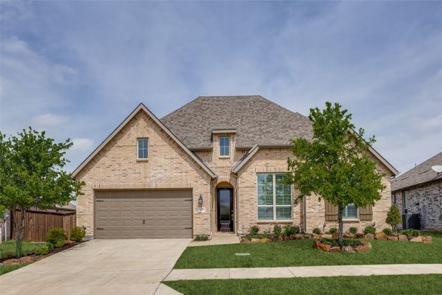 825 Glen Crossing Drive, Celina, TX 75009