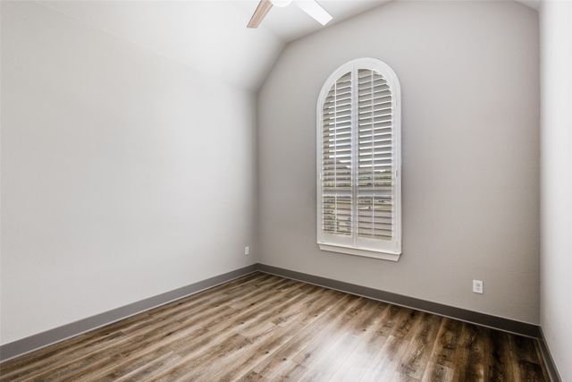 825 Glen Crossing Drive, Celina, TX 75009