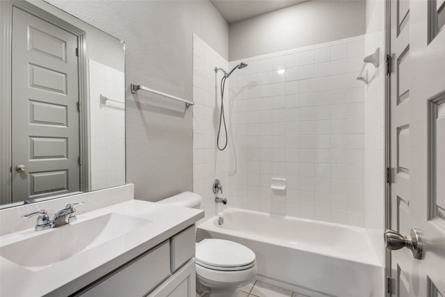 825 Glen Crossing Drive, Celina, TX 75009