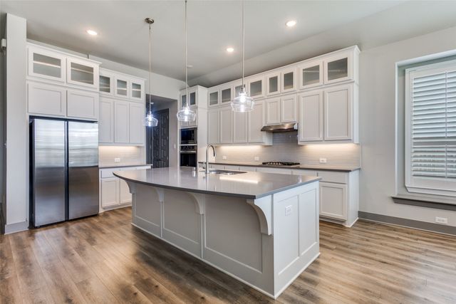 825 Glen Crossing Drive, Celina, TX 75009