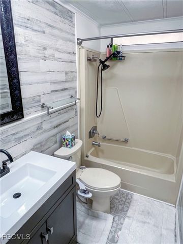 17801 Bryan CT, Fort Myers Beach, FL 33931