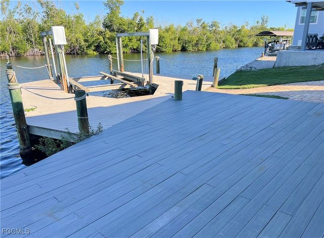 17801 Bryan CT, Fort Myers Beach, FL 33931