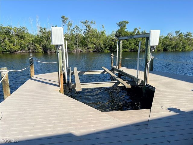 17801 Bryan CT, Fort Myers Beach, FL 33931