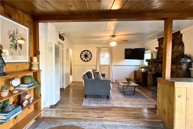 746 Talmadge Road, Big Bear Lake, CA 92315