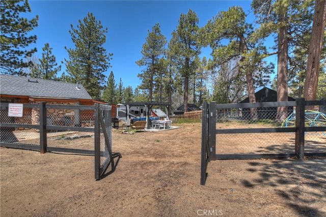 746 Talmadge Road, Big Bear Lake, CA 92315